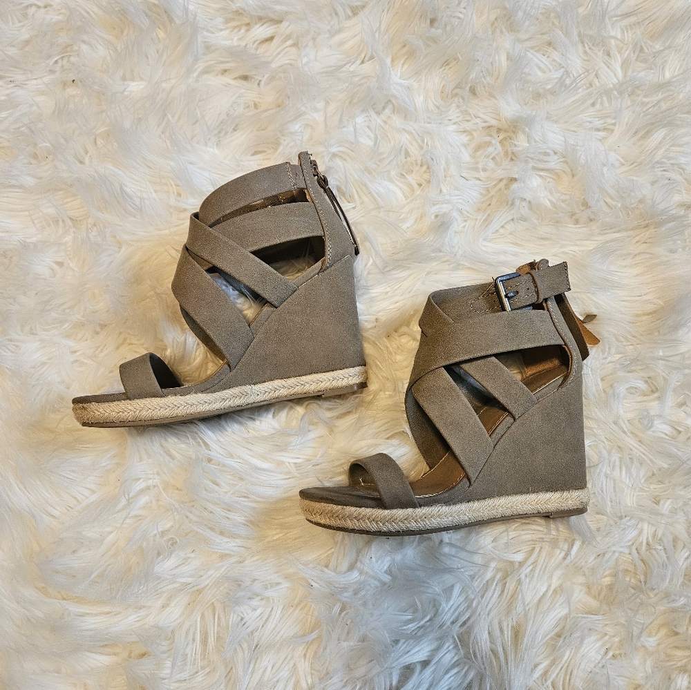 Wedge high heels